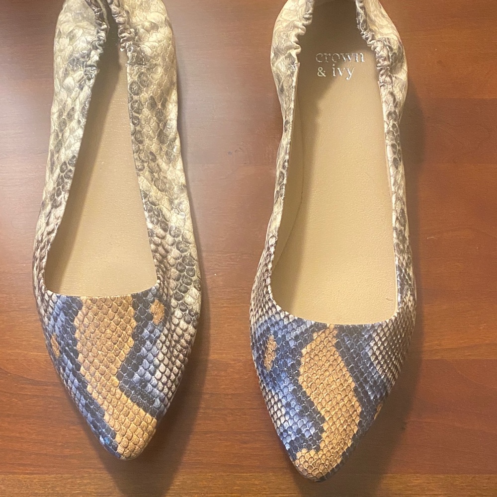 Crown & Ivy Snakeskin Pattern Flats - Blue and Tan